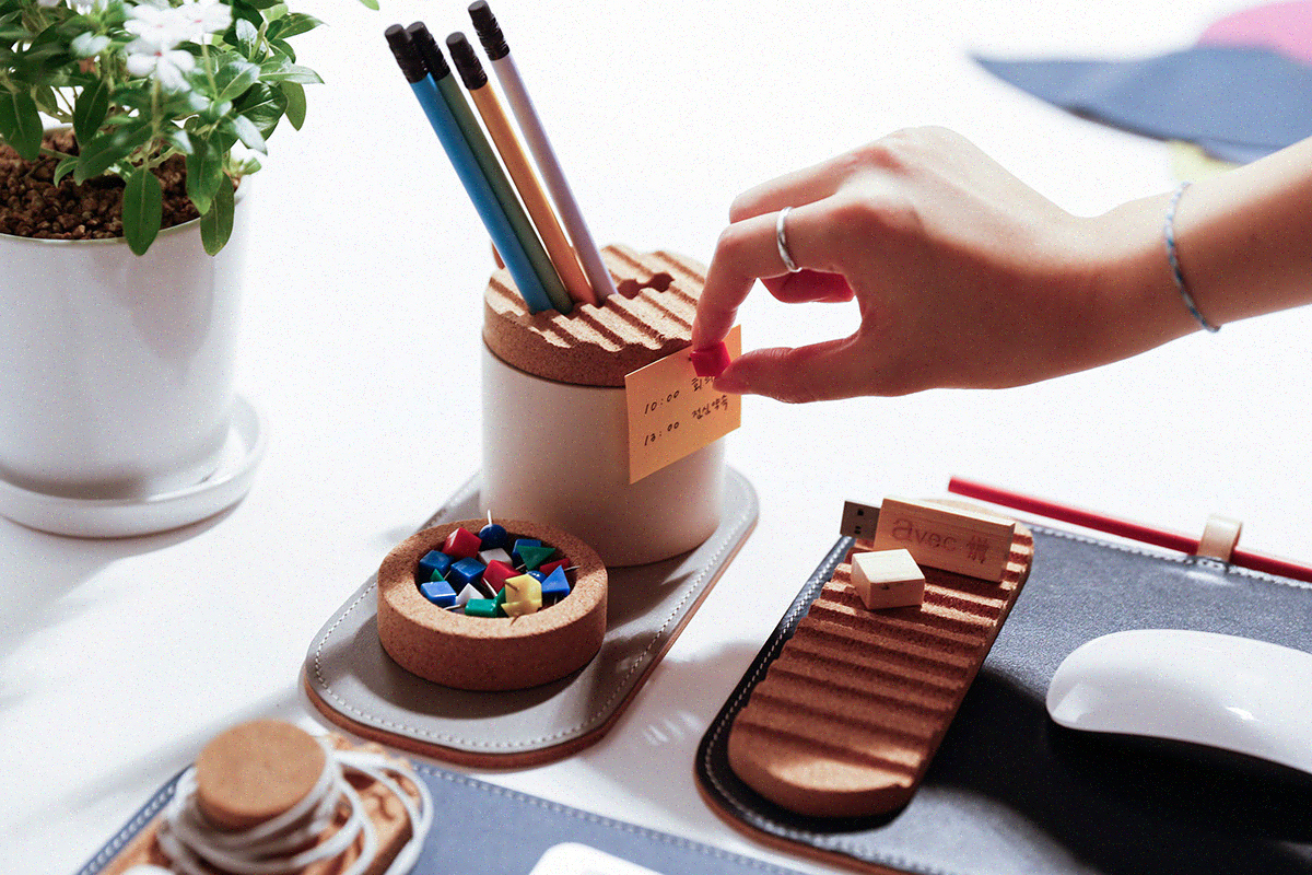 Office Supplies，industrial design，cork，Leather utensils，product design，Desktop furnishings，