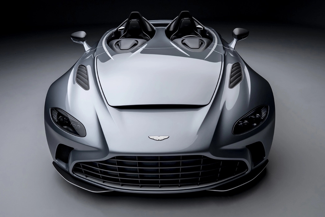 V12，Aston Martin，carbon fibre，