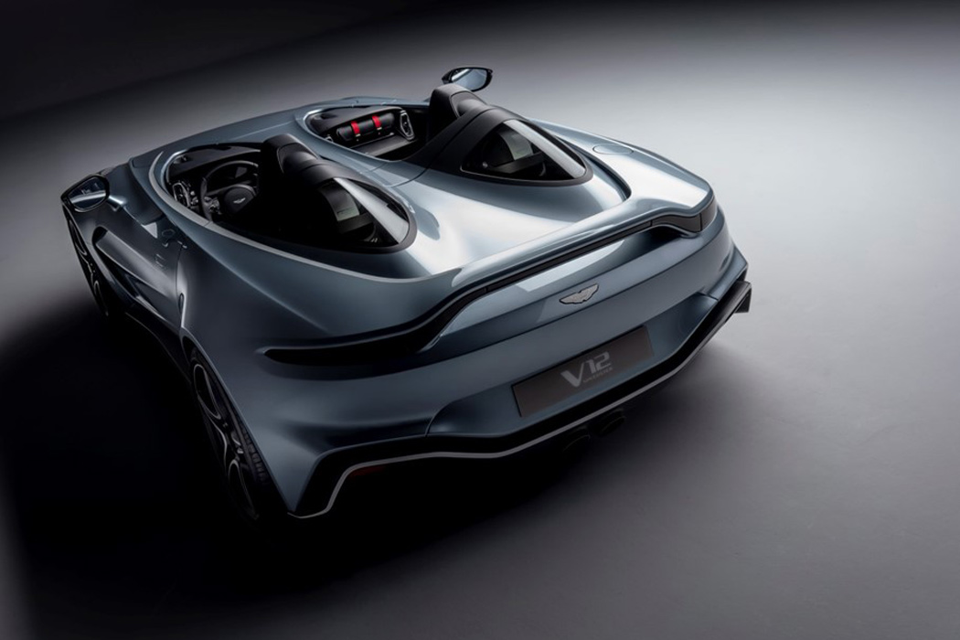 V12，Aston Martin，carbon fibre，