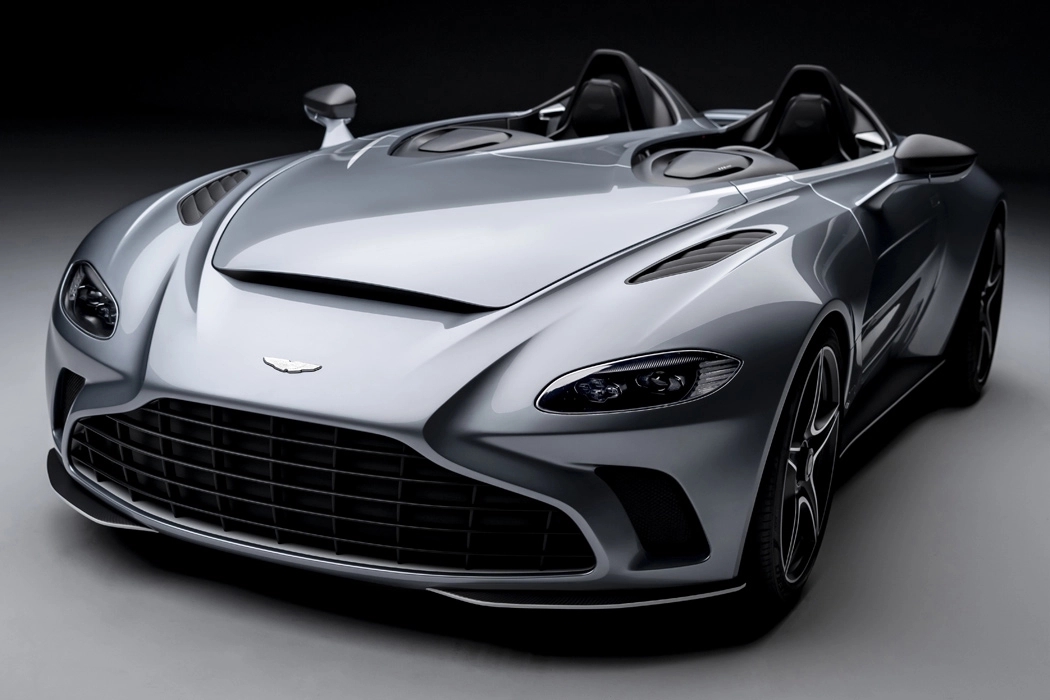 V12，Aston Martin，carbon fibre，