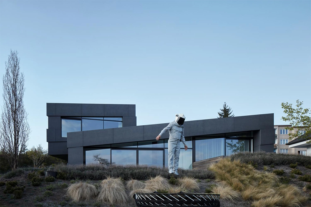 artificial intelligence，Innovative integration of science and technology and human nature，Outstanding technological innovation，environment protection，