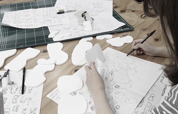 mild，VR glasses，Small volume，Light and practical，industrial design，product design，