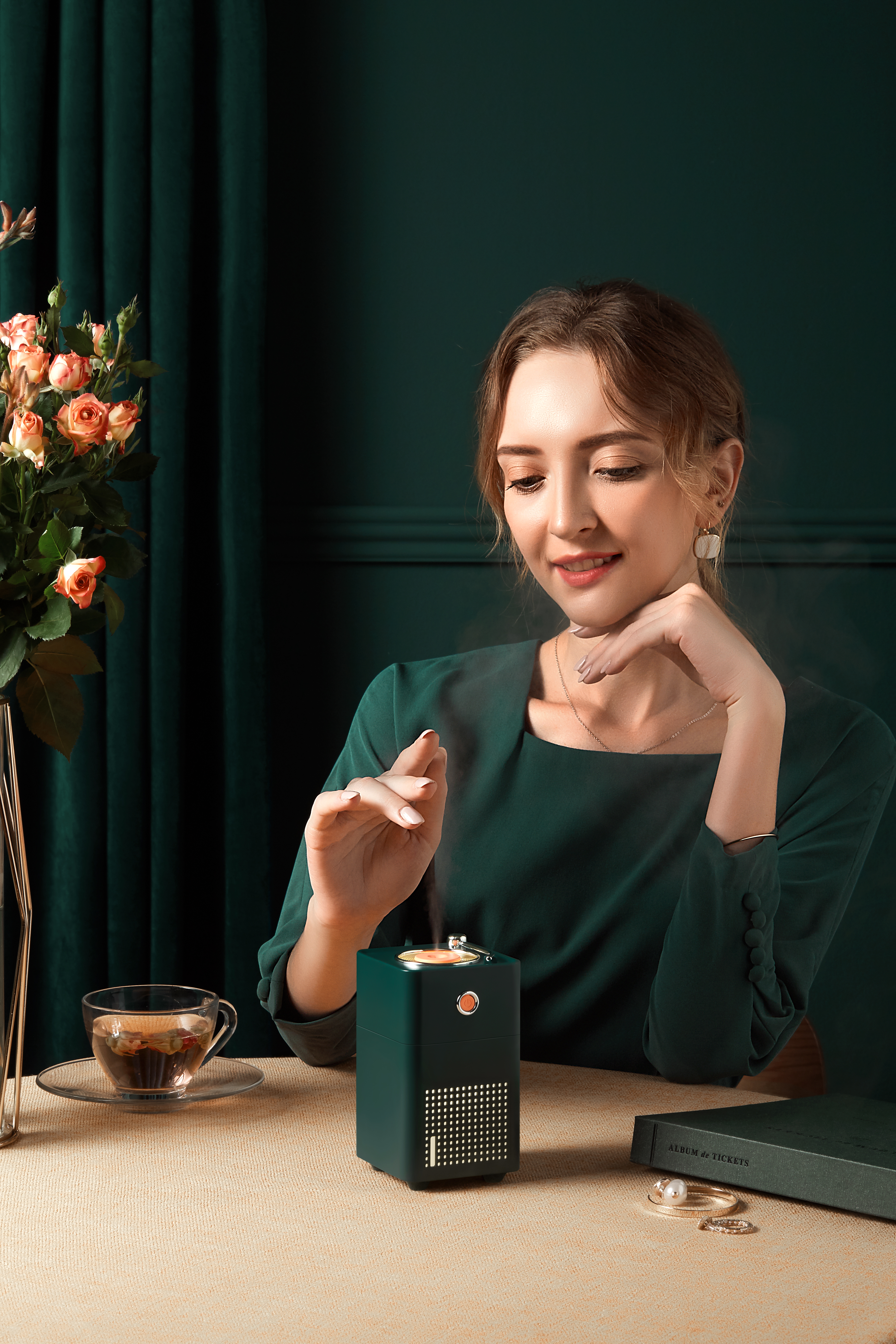 Moisten things silently，spray，Retro，Humidifier，jukebox，Moisten things silently，spray，