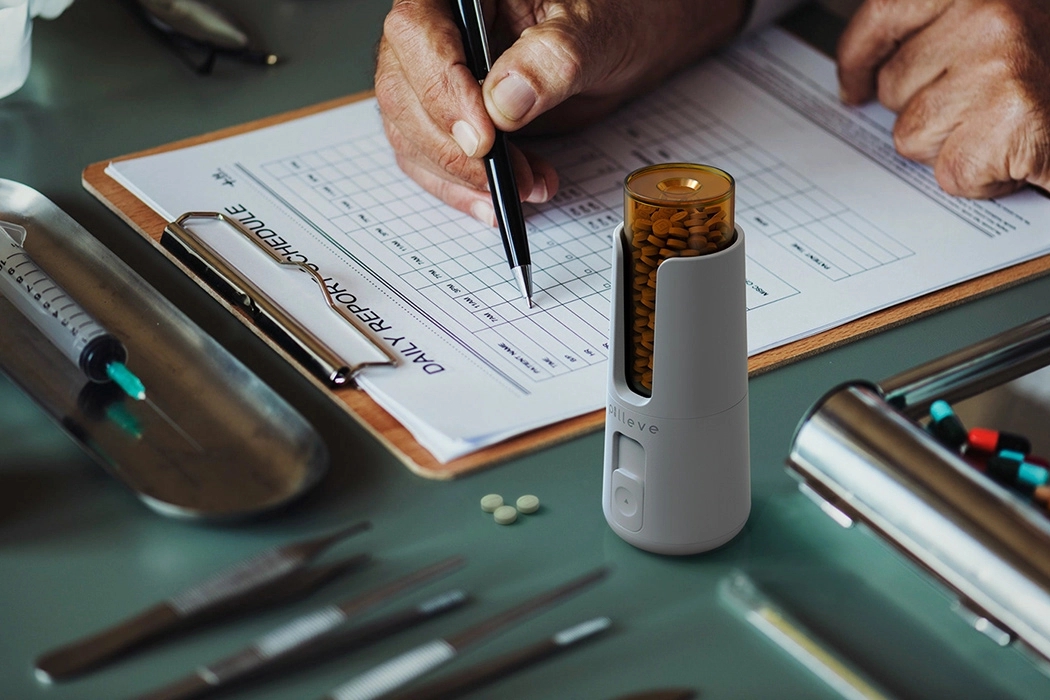 Medicine bottle，intelligence，Portable，security，