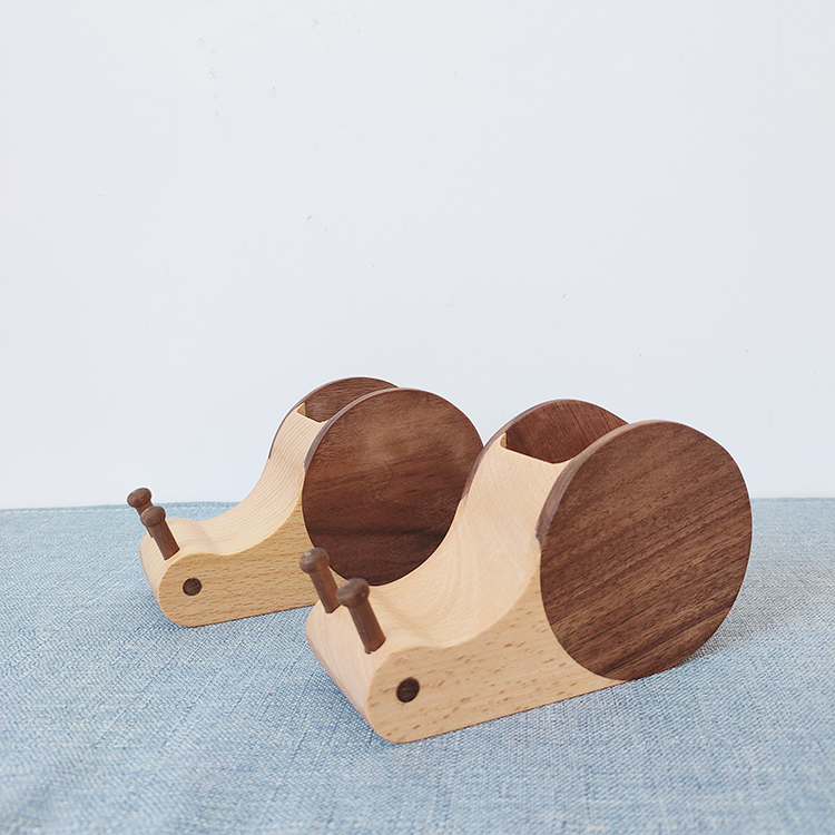 animal，snail，Office Supplies，Beech + walnut，