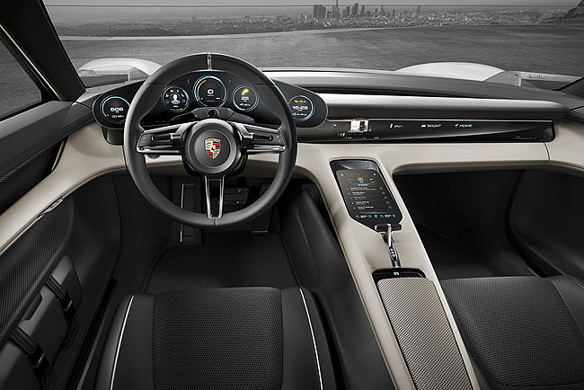 Porsche，mission-e，Electric sports car，conceptual design，Sports car design，