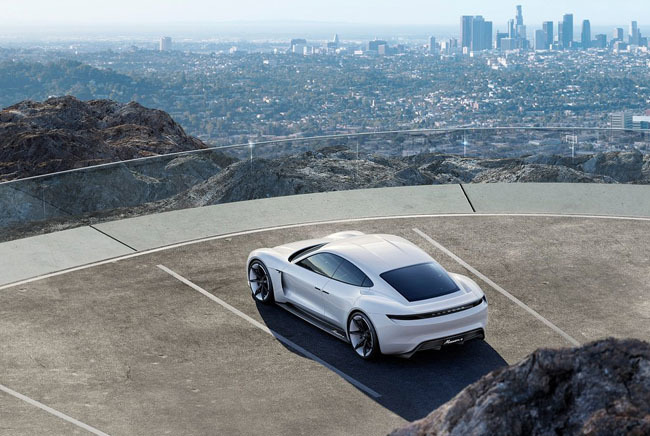 Porsche，mission-e，Electric sports car，conceptual design，Sports car design，
