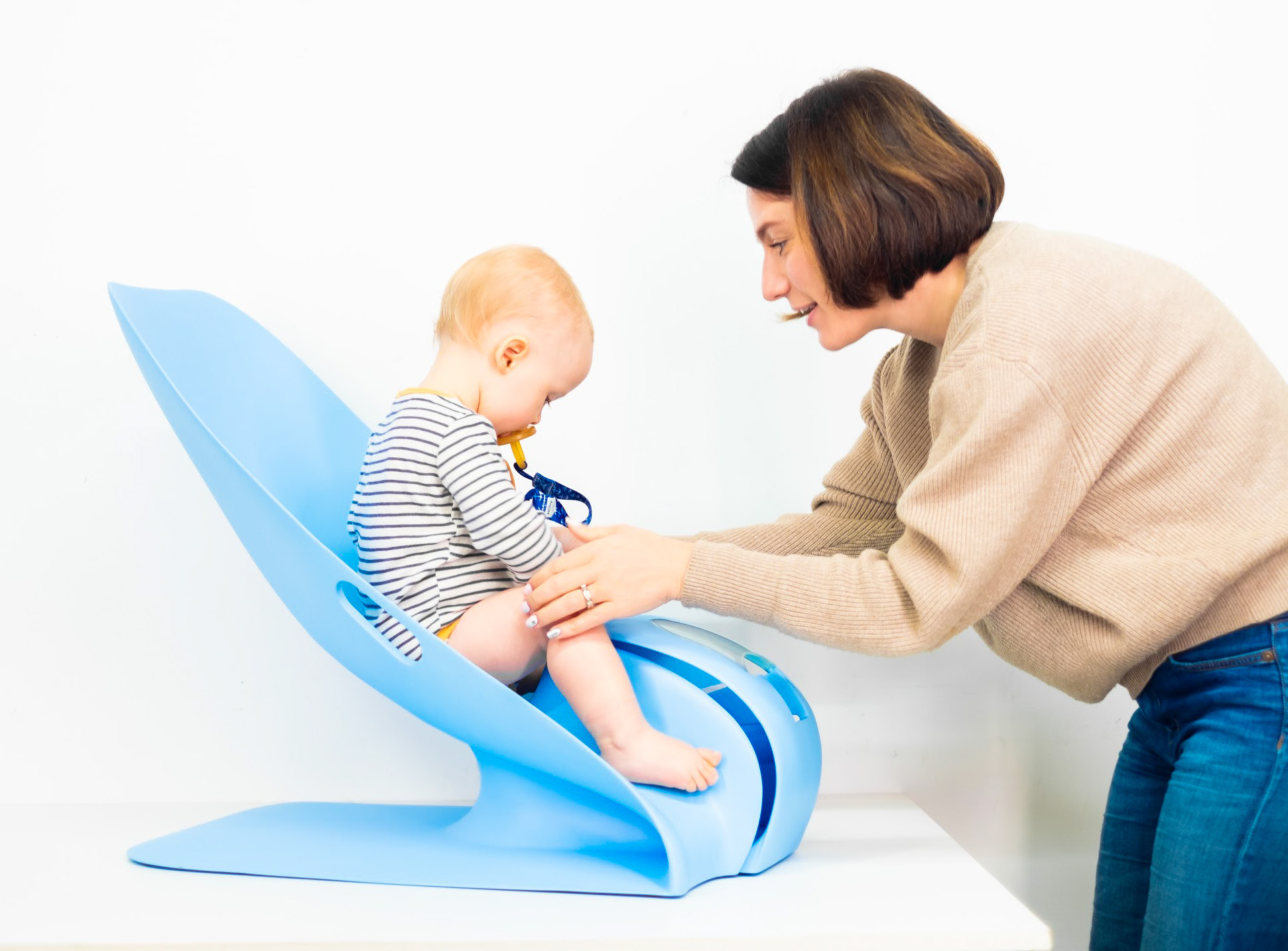 2020 red dot design concept award，Clean Catch，children，sterile，Children's urine collection cup，