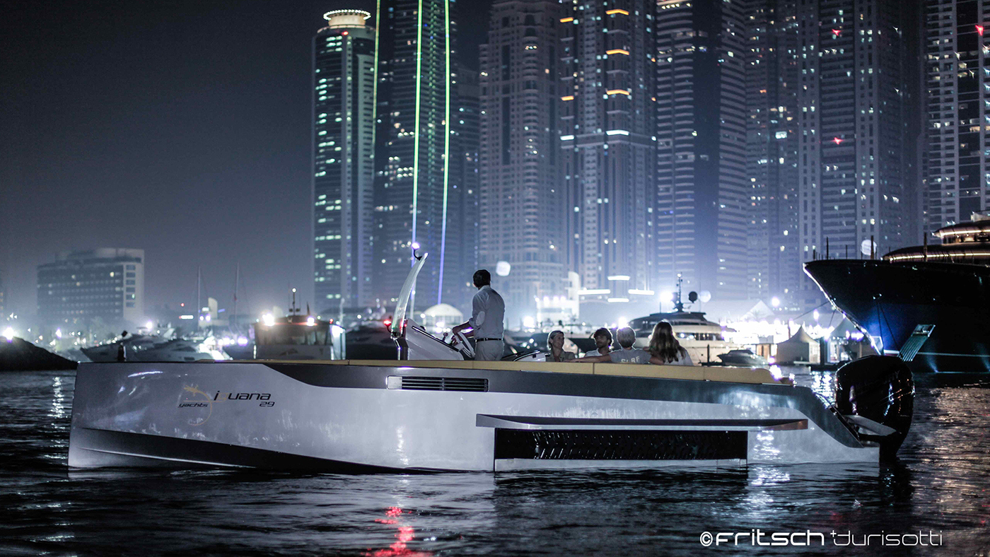 fucking great，Amphibious，Iguana，launch，Ship design，