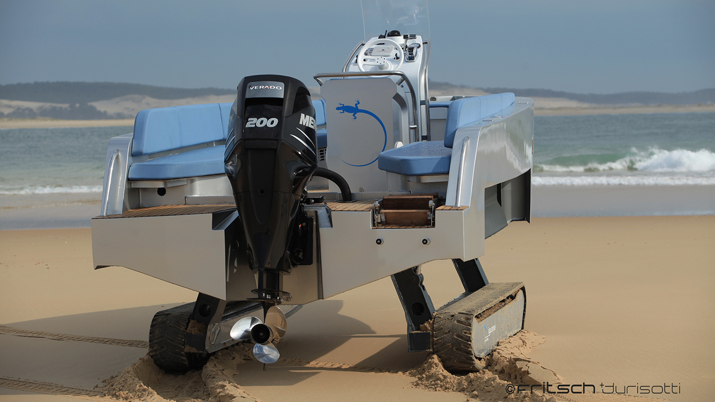 fucking great，Amphibious，Iguana，launch，Ship design，