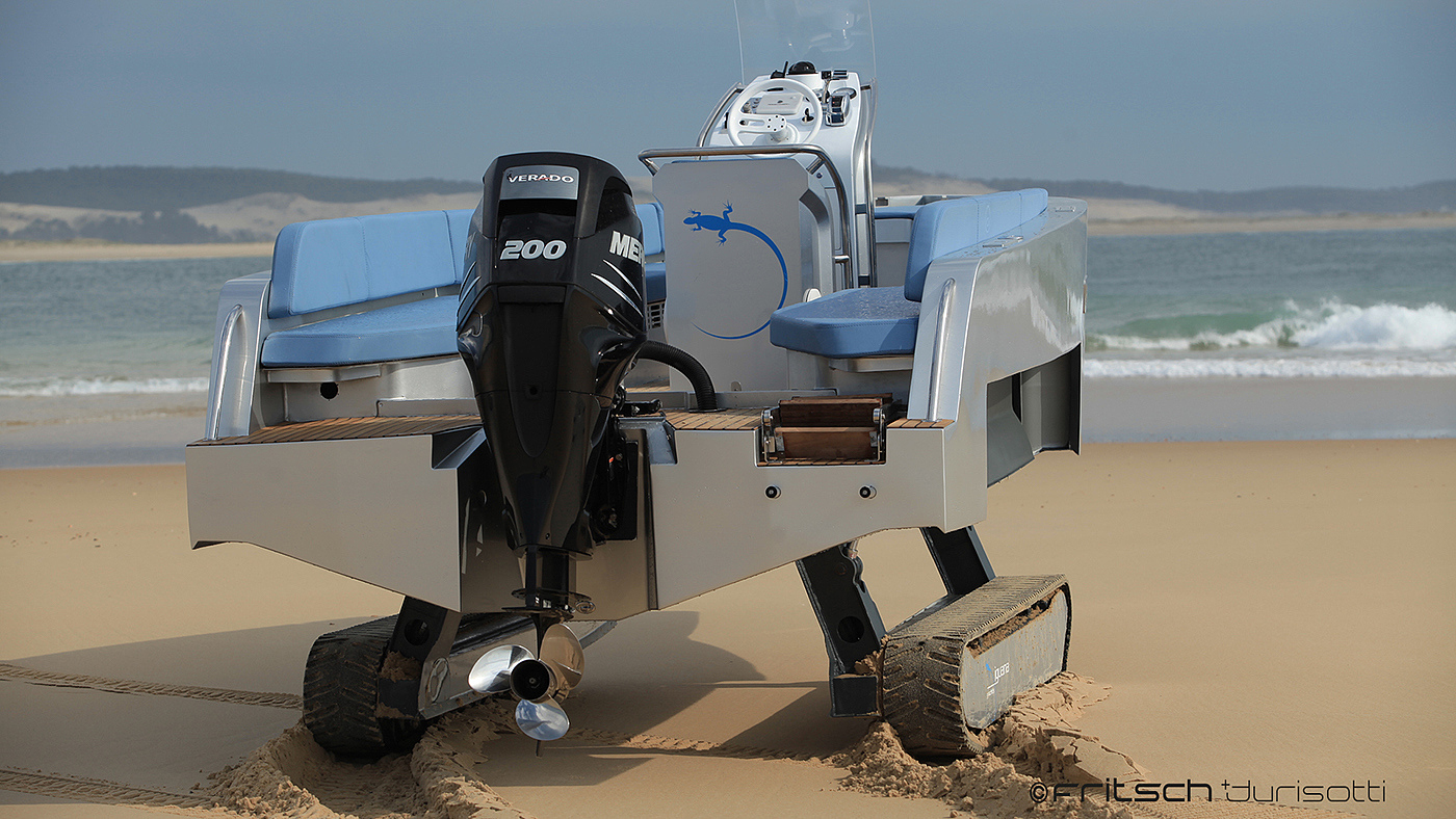 fucking great，Amphibious，Iguana，launch，Ship design，