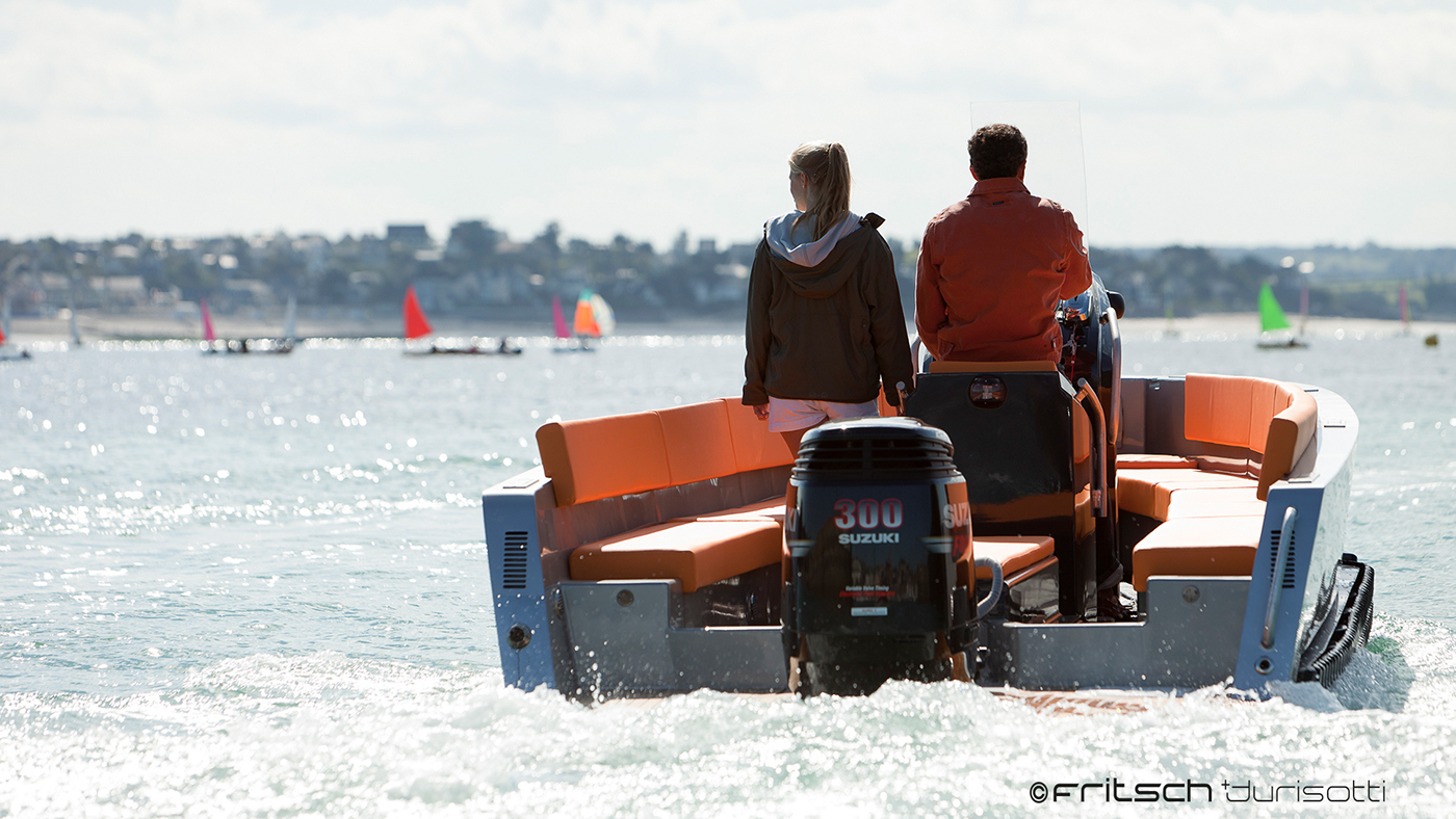 fucking great，Amphibious，Iguana，launch，Ship design，