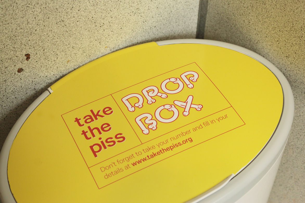 2020 red dot design concept award，Take The Piss，Urine examination，Male，