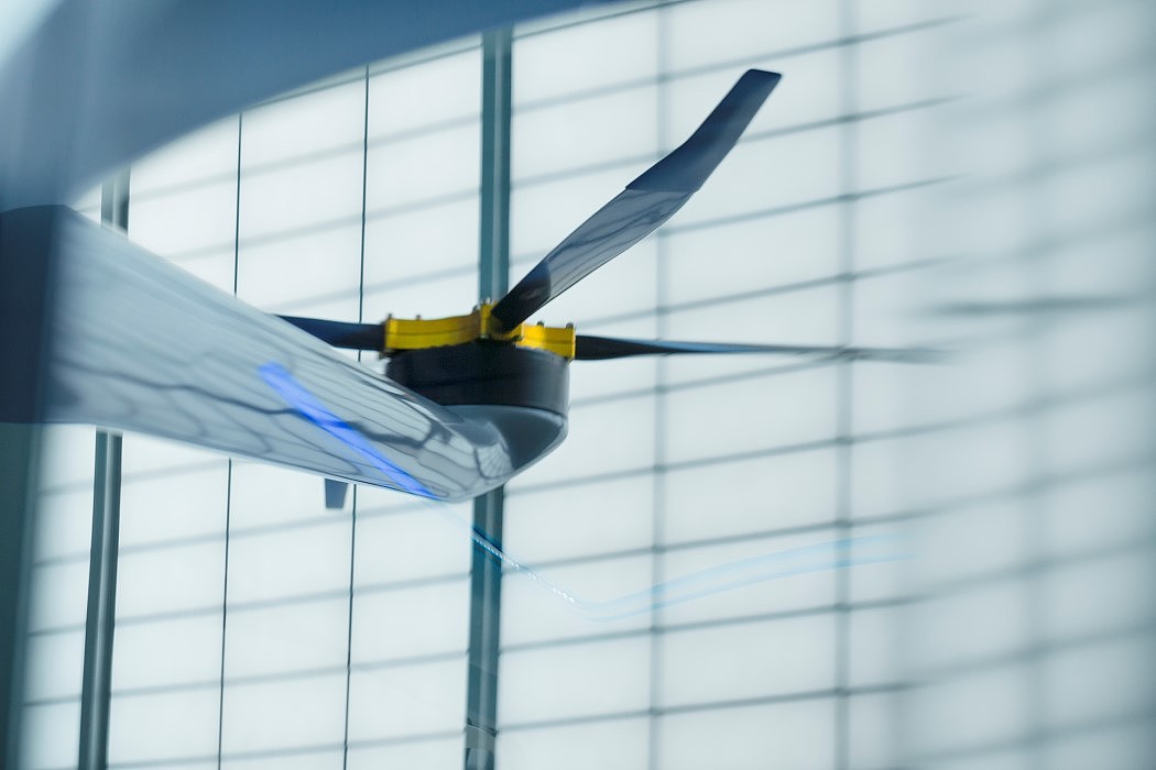 Future taxi，Air travel，Zero emission，Hydrogen battery，clean energy，Electric vertical takeoff and landing aircraft，security，