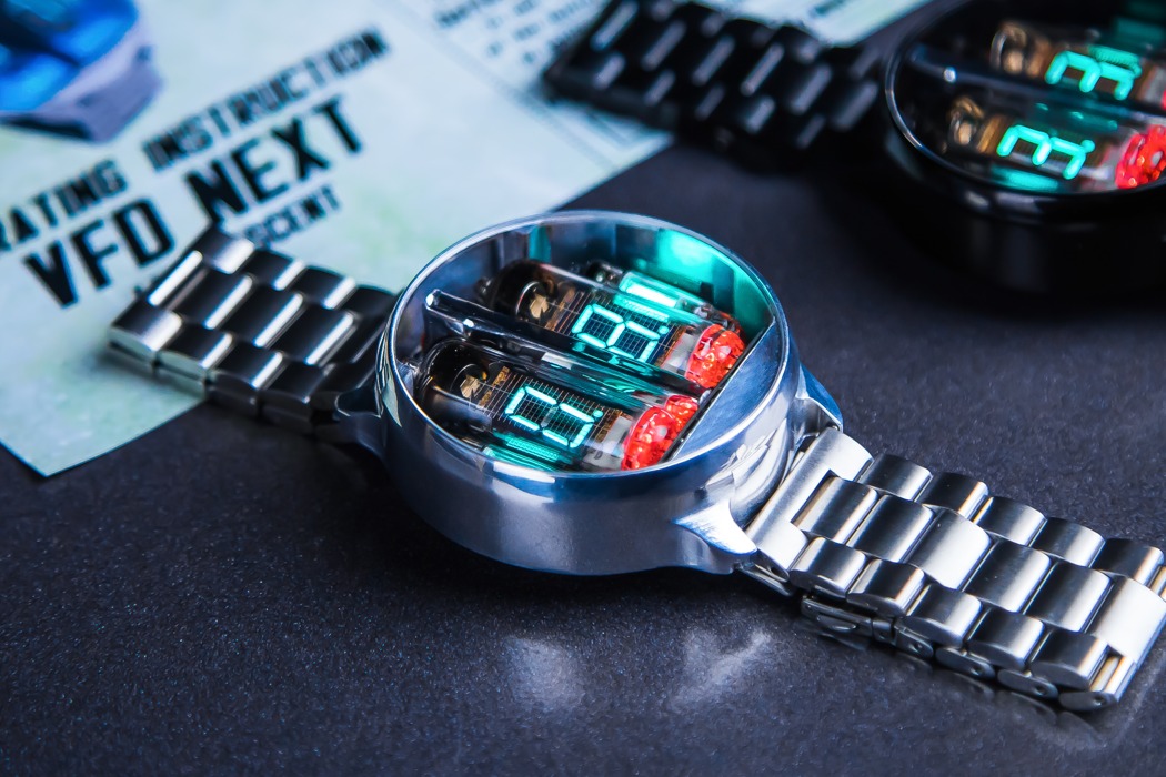 mechanical watch，Wristwatch，black，