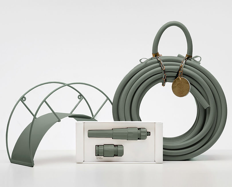 Garden Glory，Linda bratrov，Hose and bracket，architectural style，Garden glory，