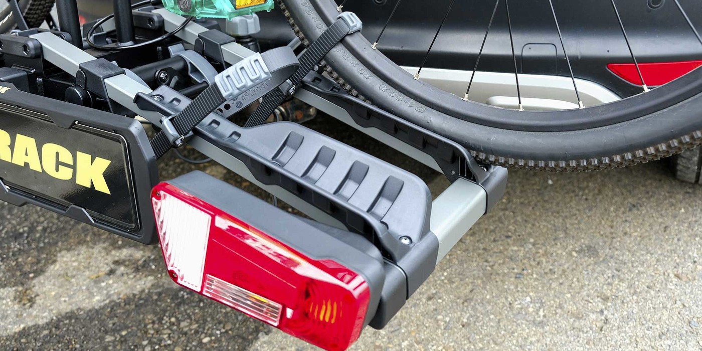 2020 red dot design concept award，EAZZY2，Bicycle Stand，fold，