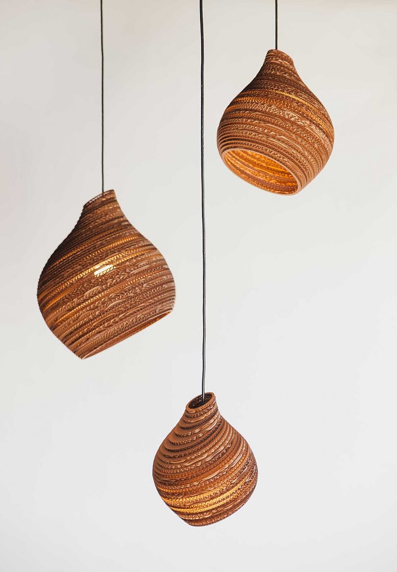 a chandelier，Corrugated paper，environment protection，recovery，