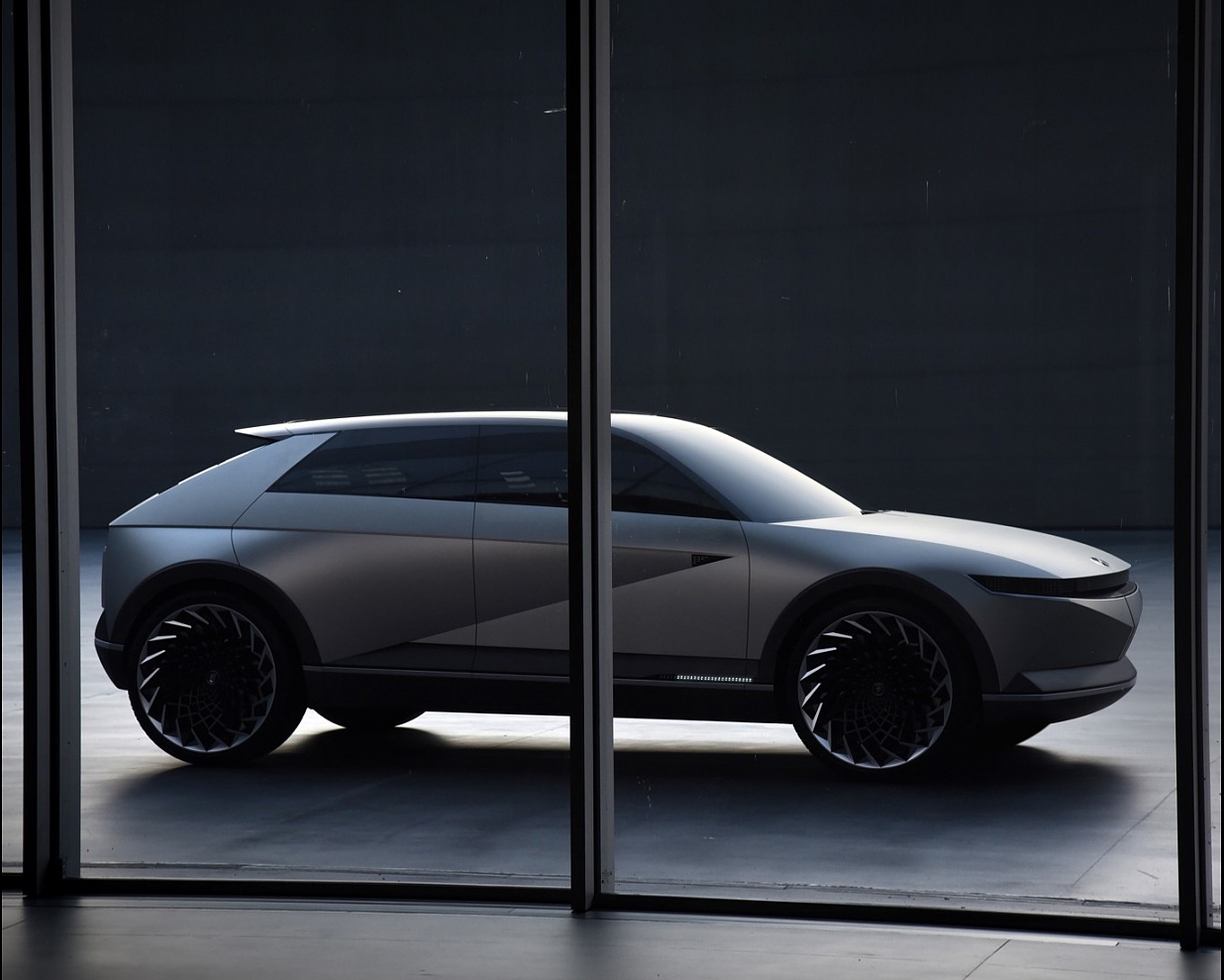 2020 red dot design concept award，45 Concept，automobile，LED lamp，Electric，