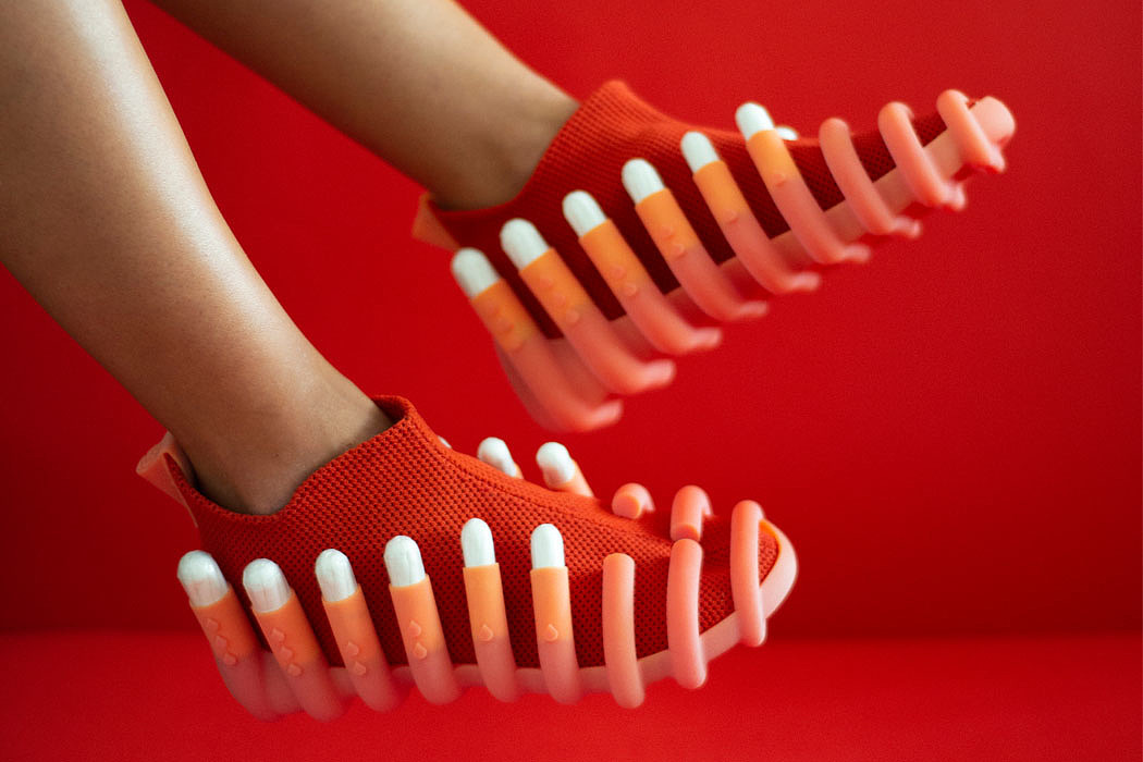 Netina，Matchstick shoes，Futuristic design，Provide USB shoes，Rechargeable shoes，