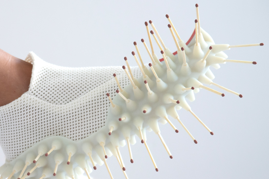 Netina，Matchstick shoes，Futuristic design，Provide USB shoes，Rechargeable shoes，