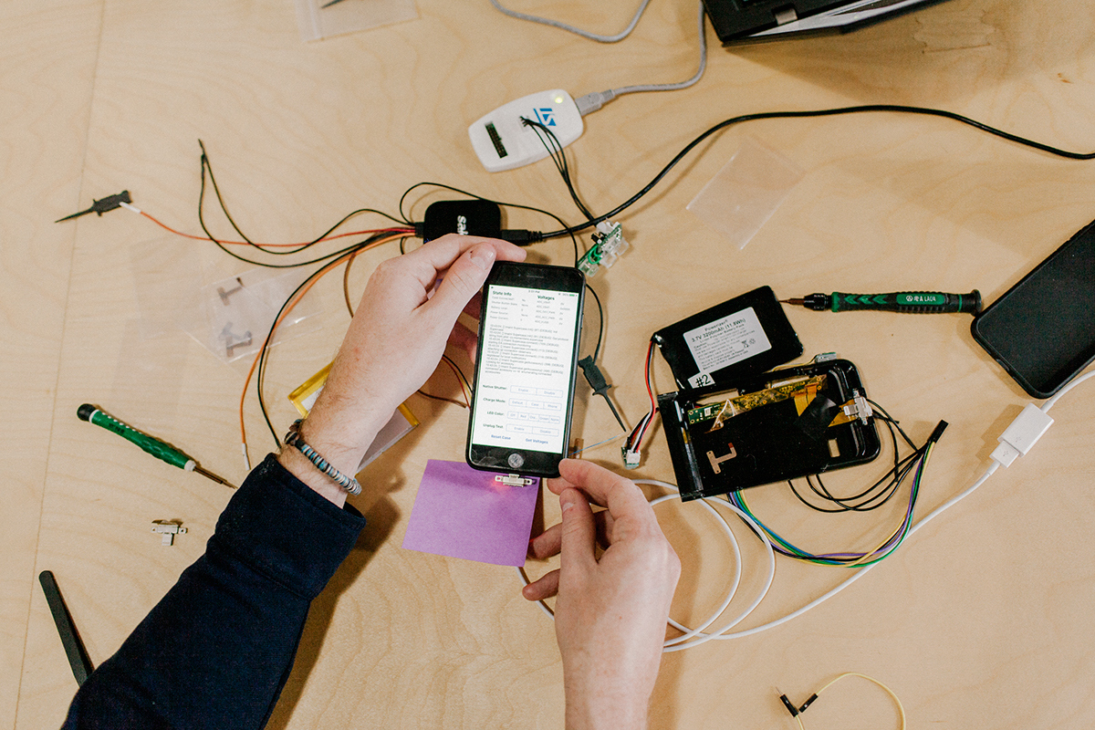 Mobile phone shell，Mobile phone battery，camera，Integrated design，