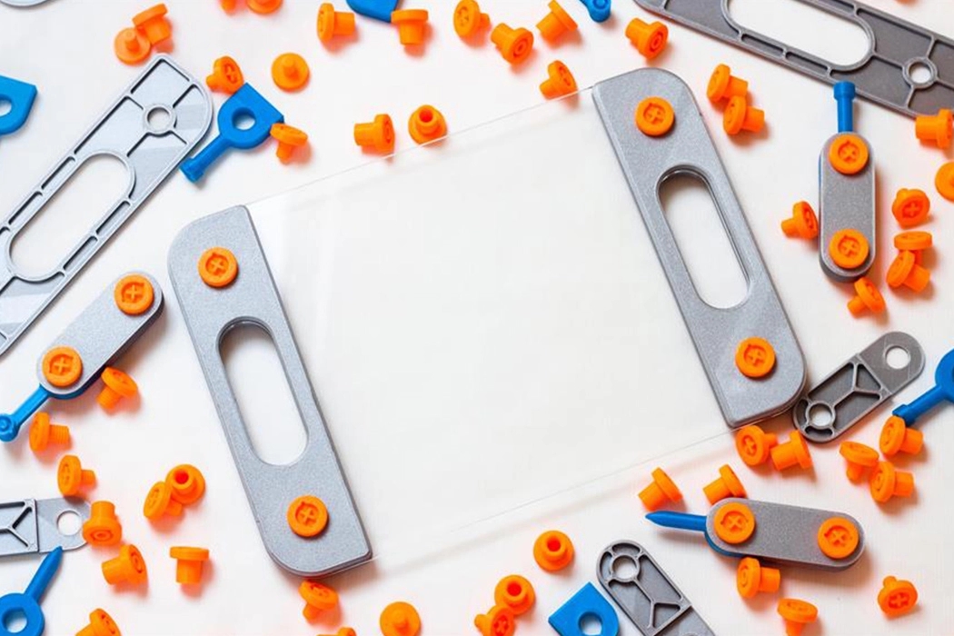 Toys，intelligence，imagination，originality，