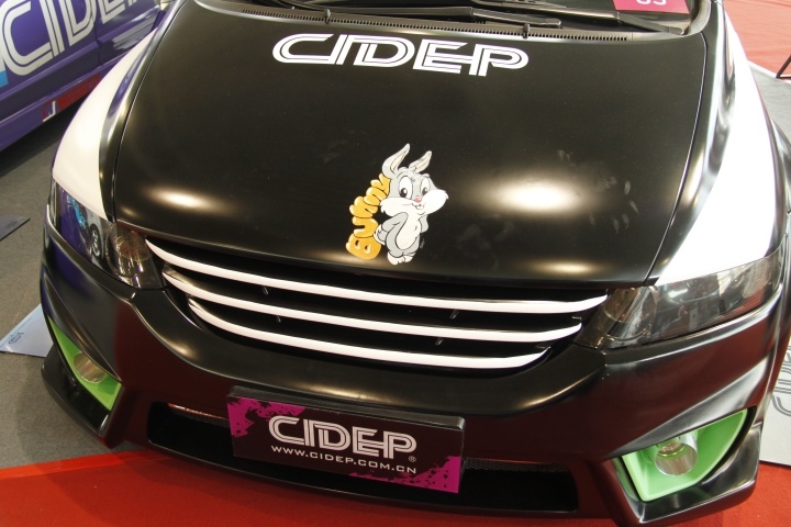 two thousand and eleven，Modified vehicle，