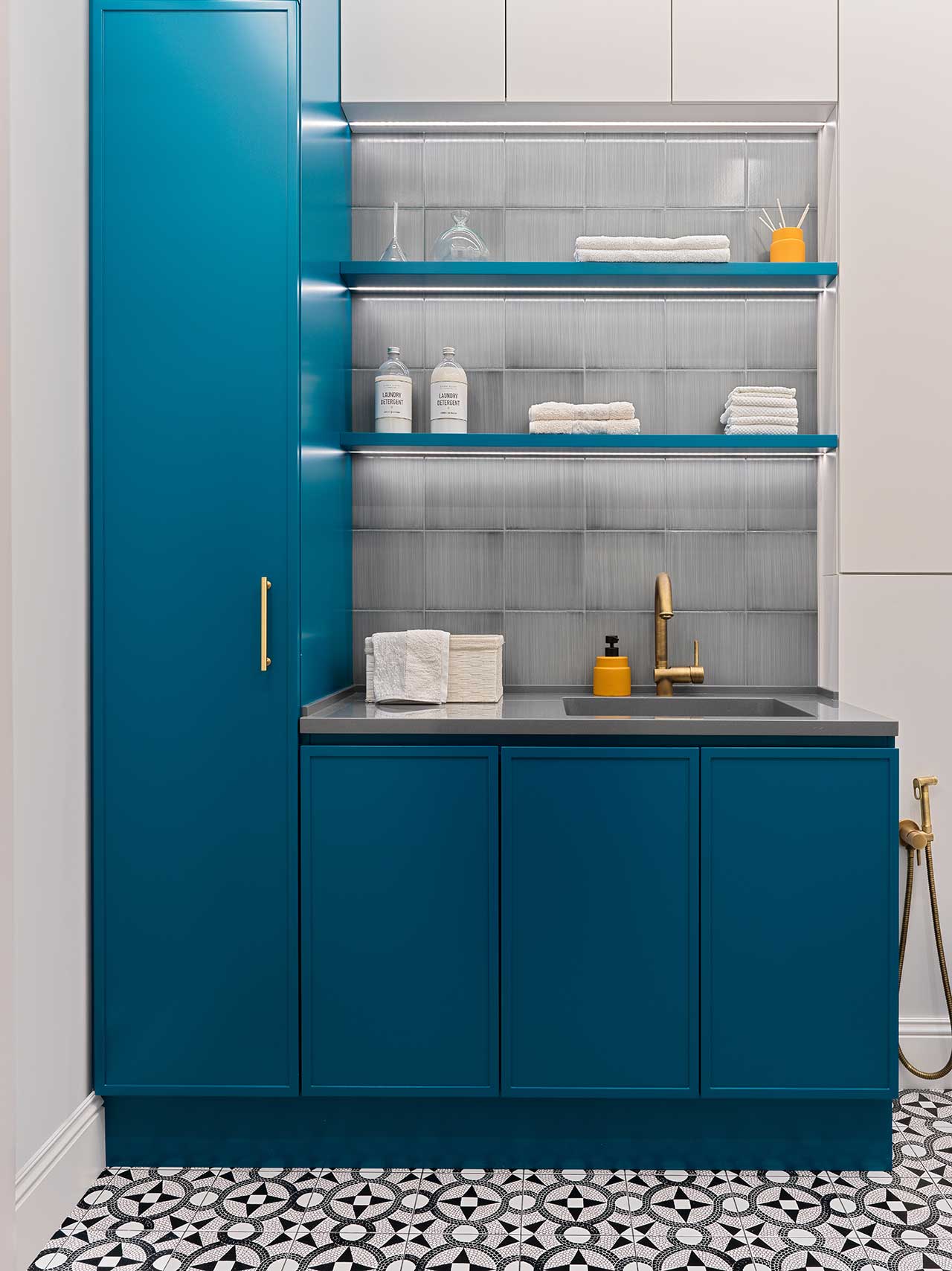 Moscow，apartment，furniture，