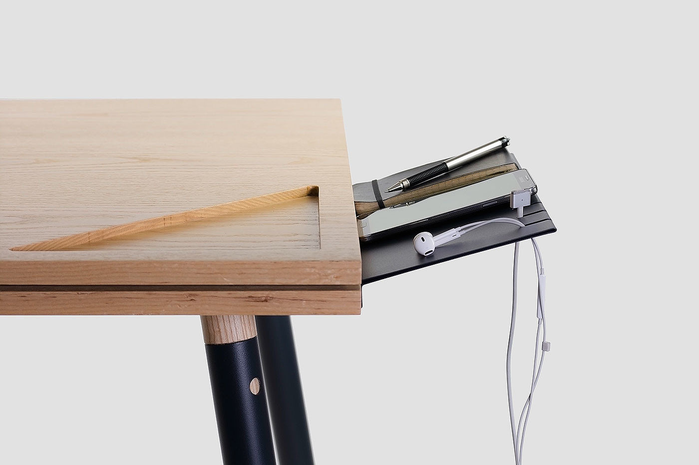 wooden tables ，multi-function，inspiration，