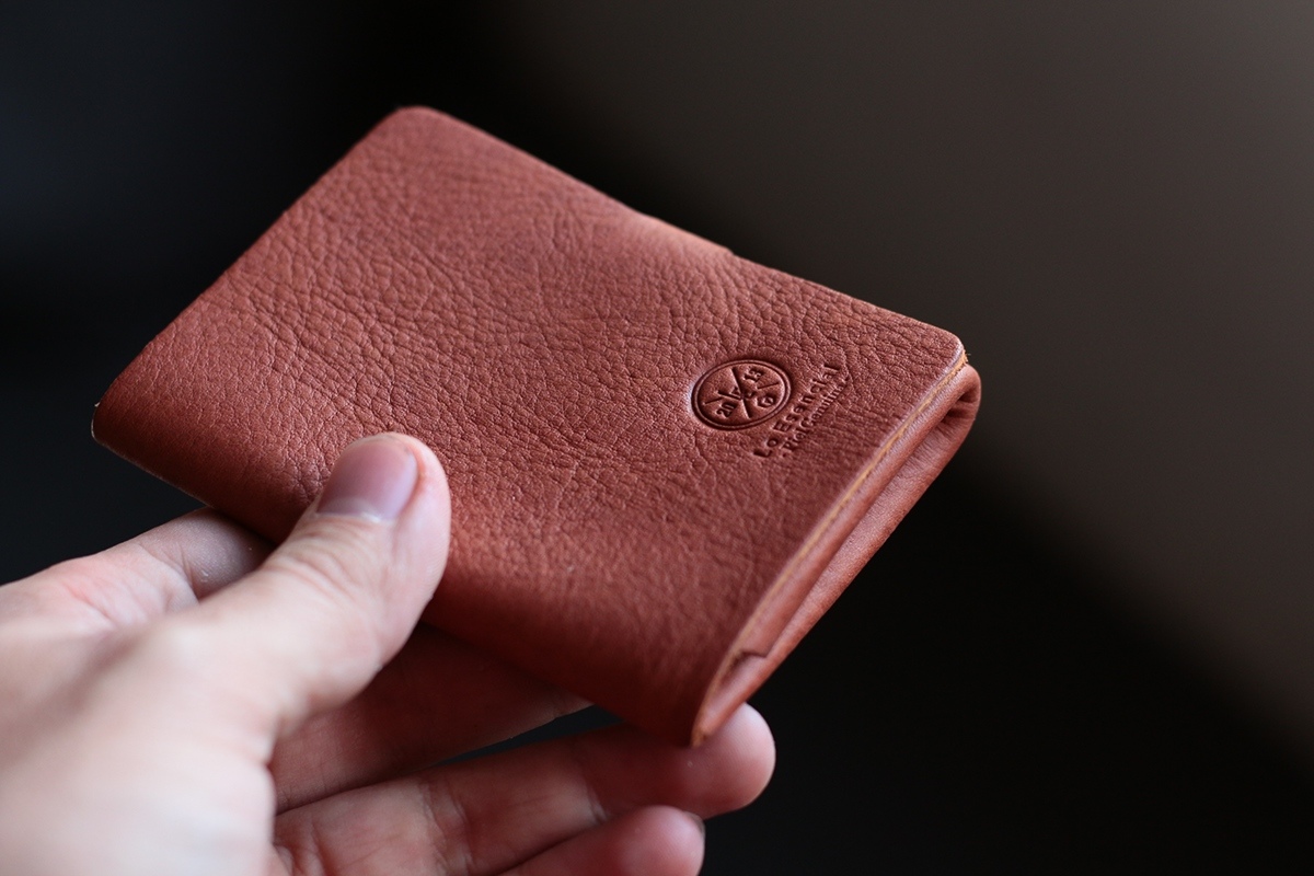 Small clip，Receive，cowhide，