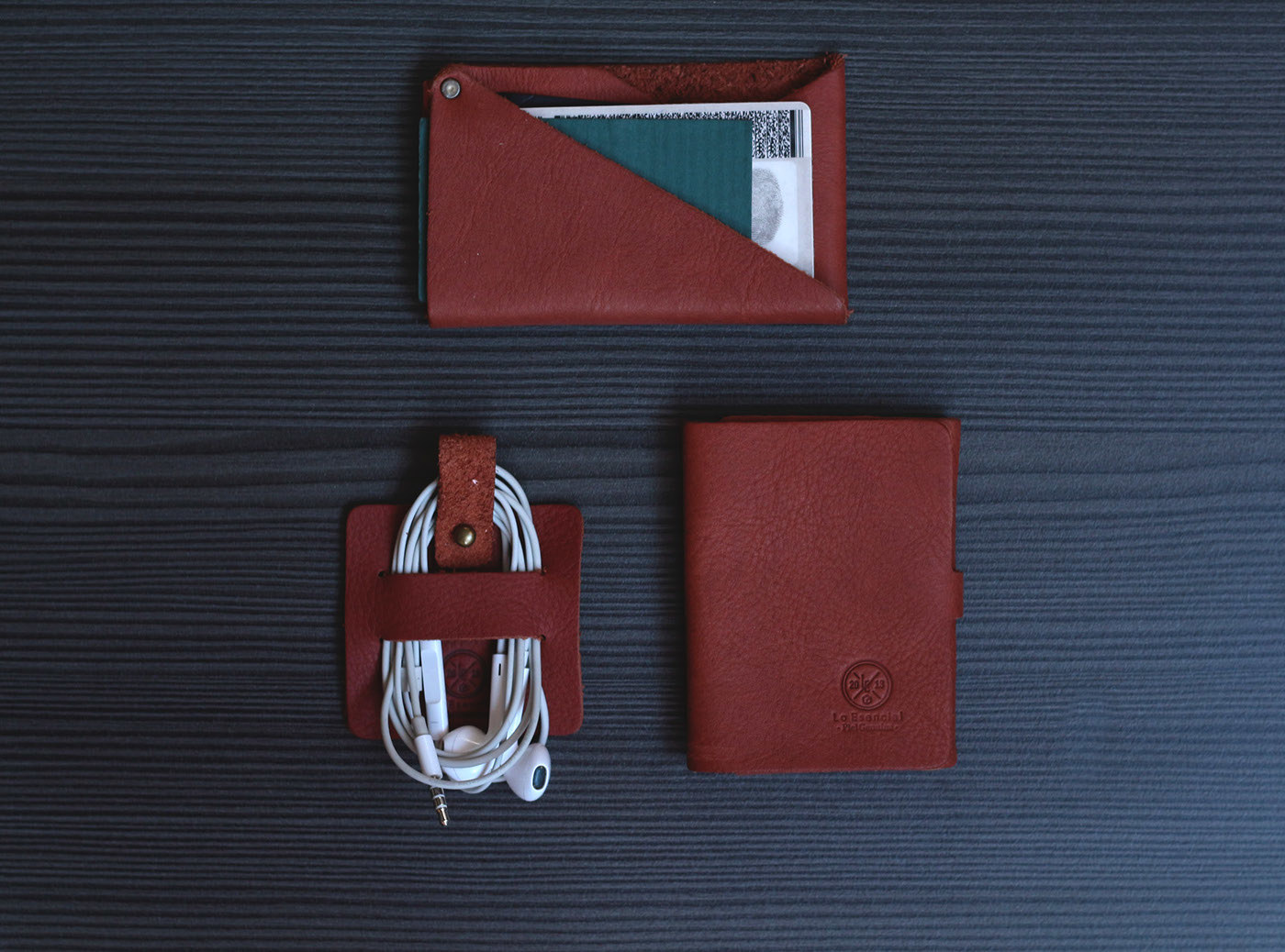 Small clip，Receive，cowhide，