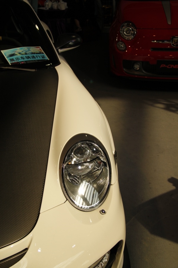 two thousand and eleven，Modified vehicle，