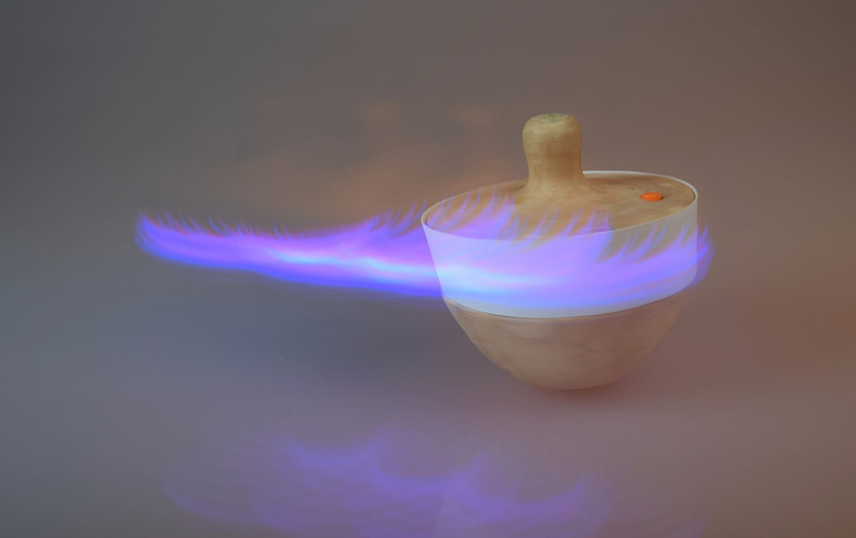 top，Toy design，Dazzle color，