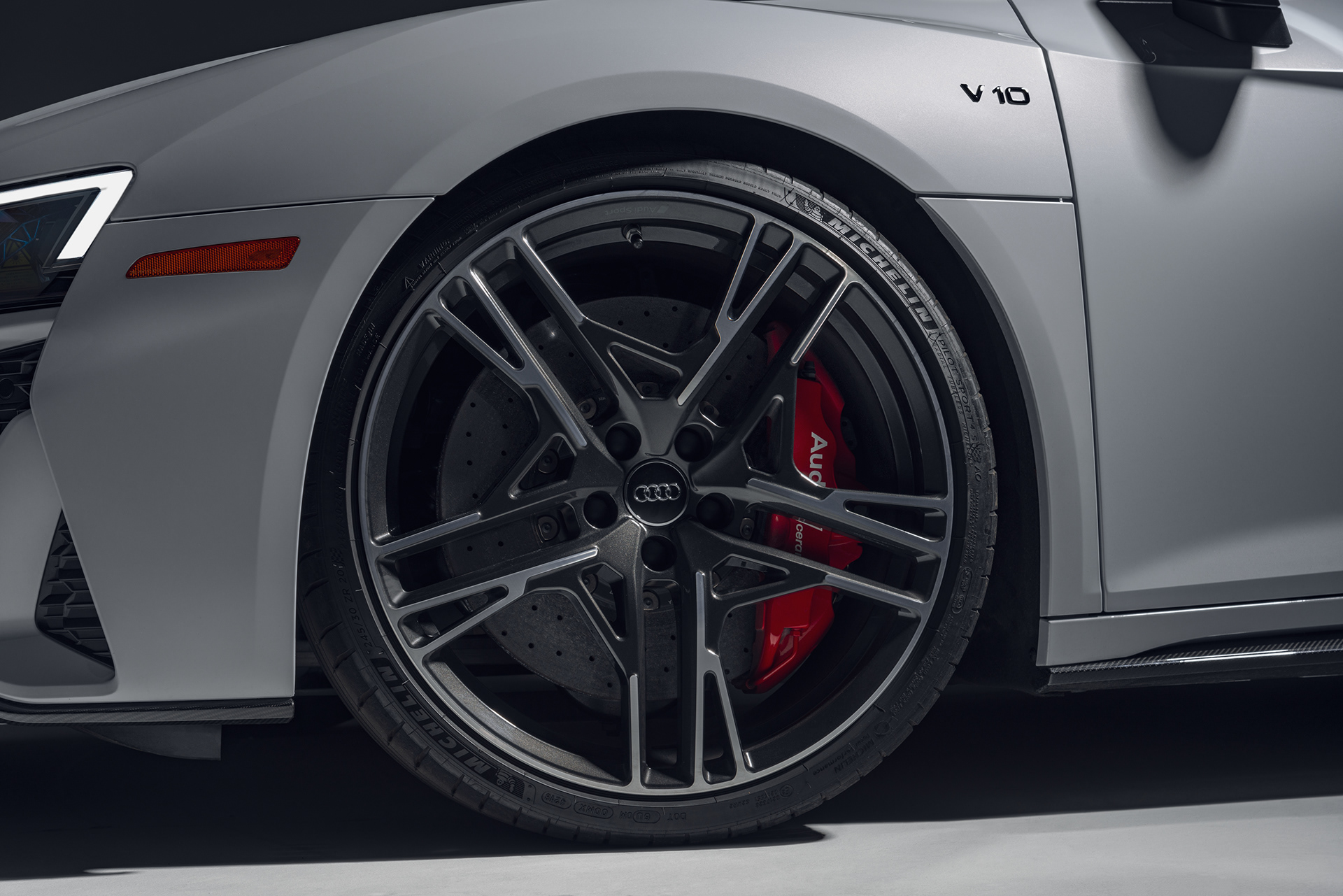 audi，R8 V10，Super run，