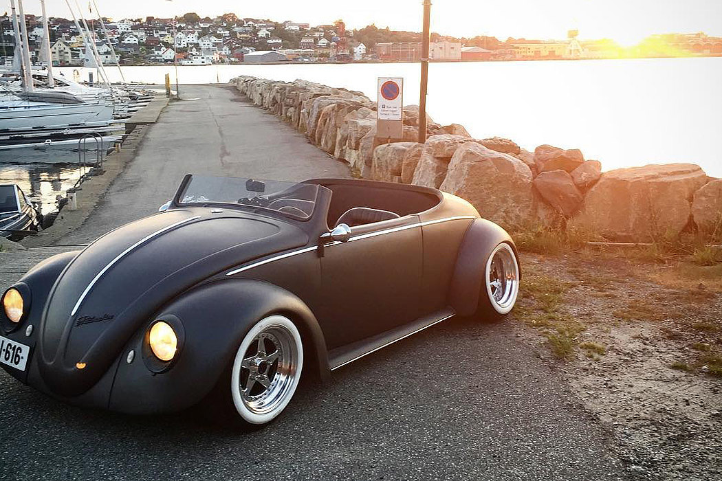 Roadster，Matte black，Volkswagen Beetle，