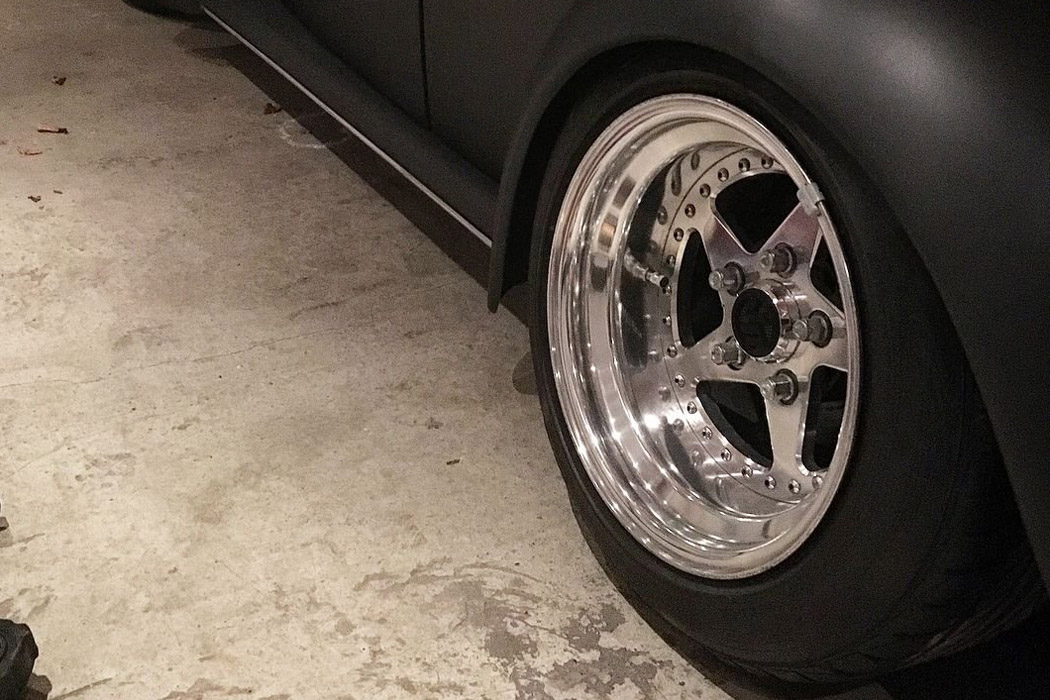 Roadster，Matte black，Volkswagen Beetle，