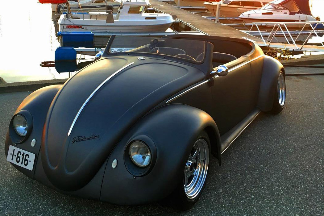 Roadster，Matte black，Volkswagen Beetle，