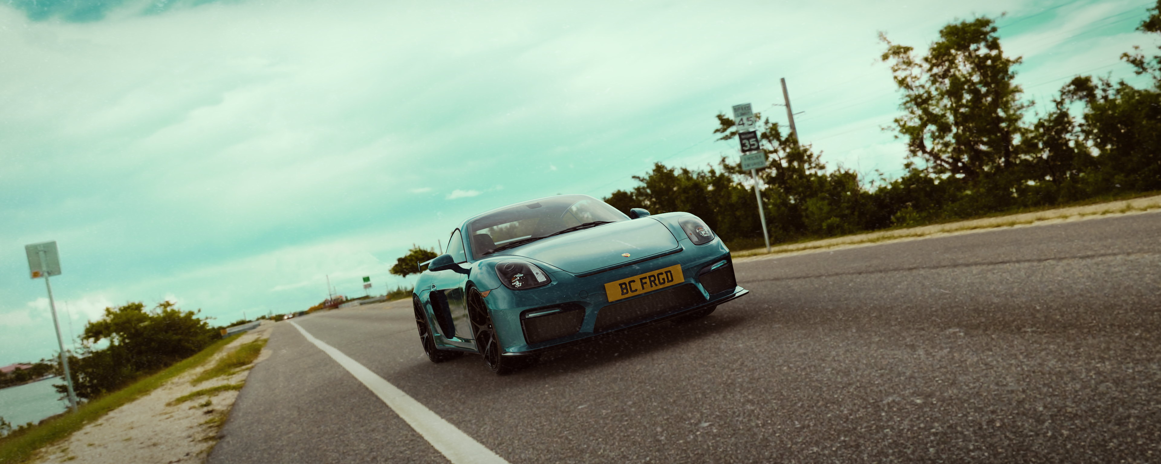 Return to sports car series，