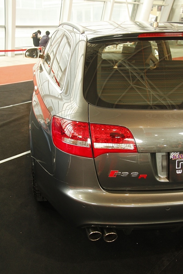 two thousand and eleven，Modified vehicle，