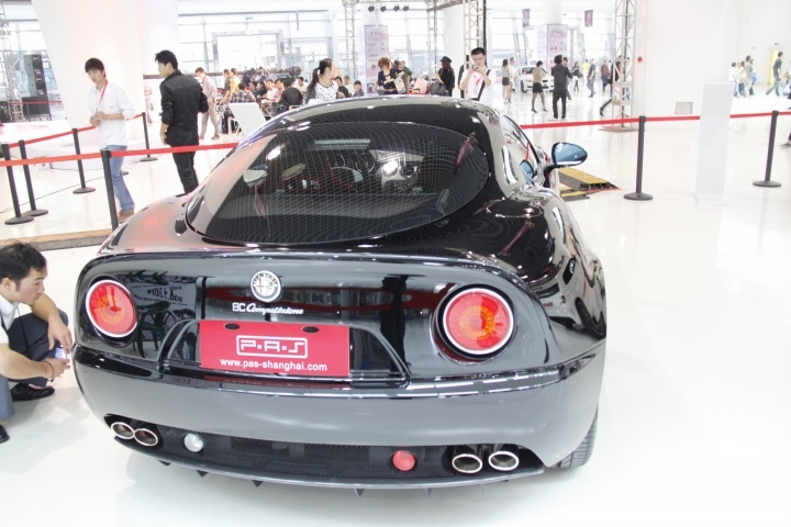 two thousand and eleven，Modified vehicle，