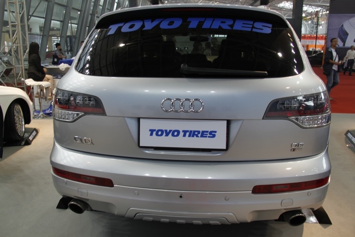 two thousand and eleven，Modified vehicle，