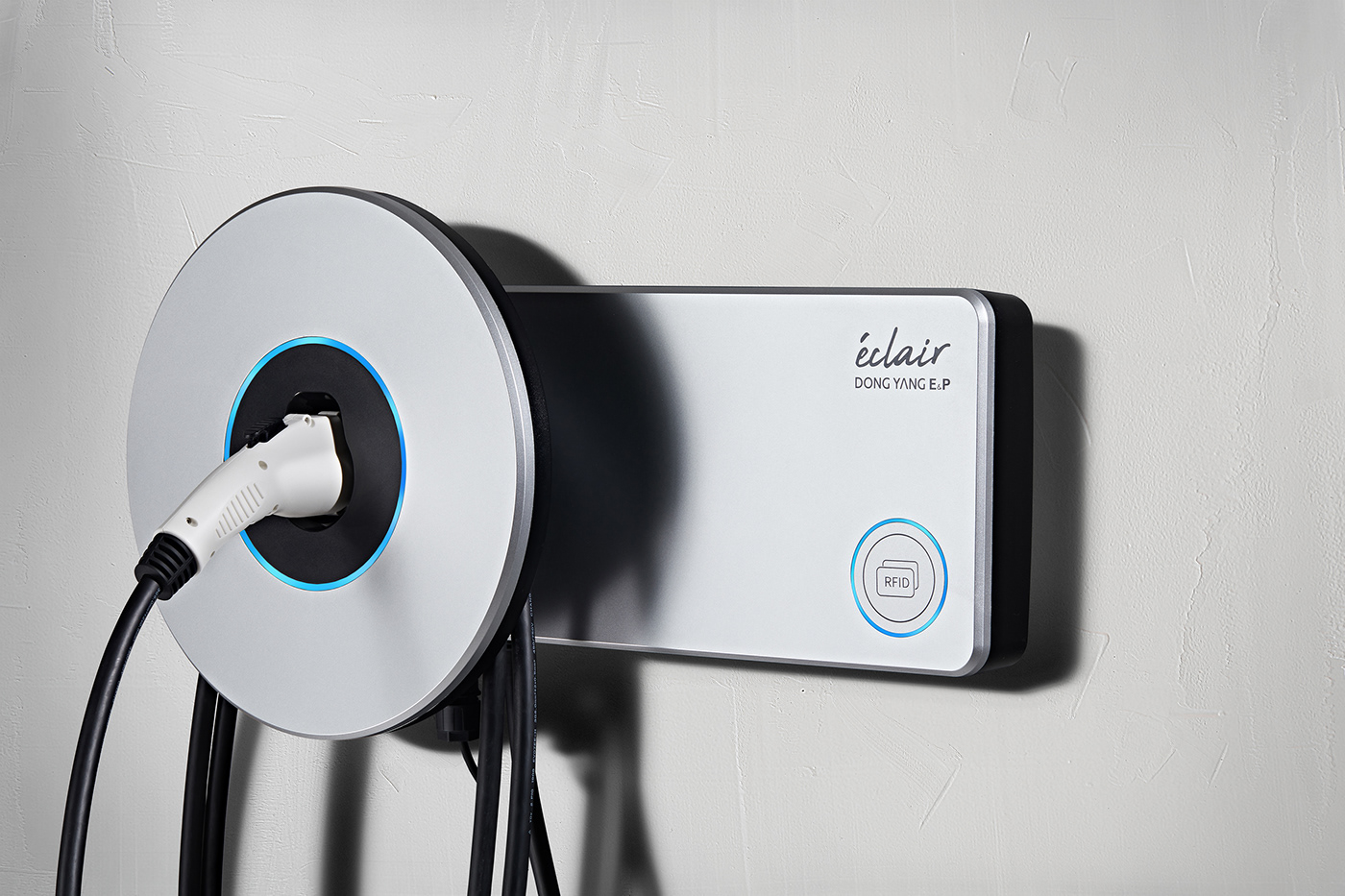 lightning，Electric vehicle charger，Geometry，Wall mounted，