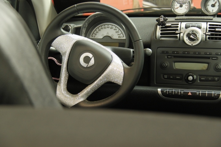 two thousand and eleven，Modified vehicle，