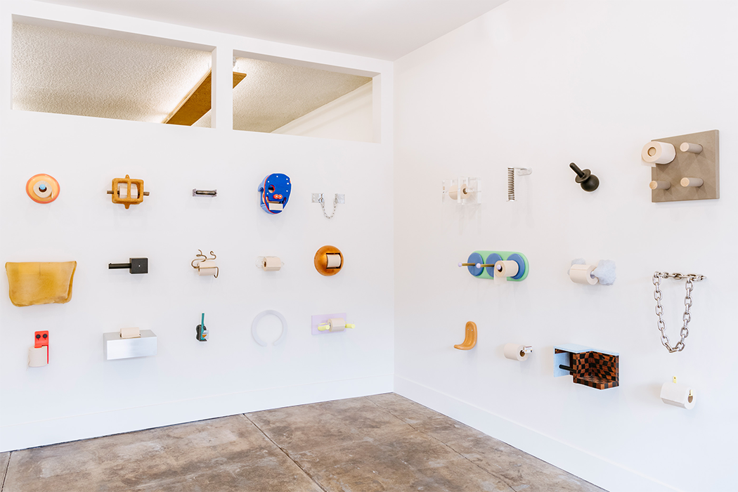 toilet paper，Heidi Korsavong，Toilet paper holder，