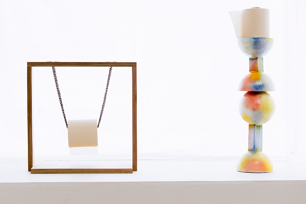 toilet paper，Heidi Korsavong，Toilet paper holder，