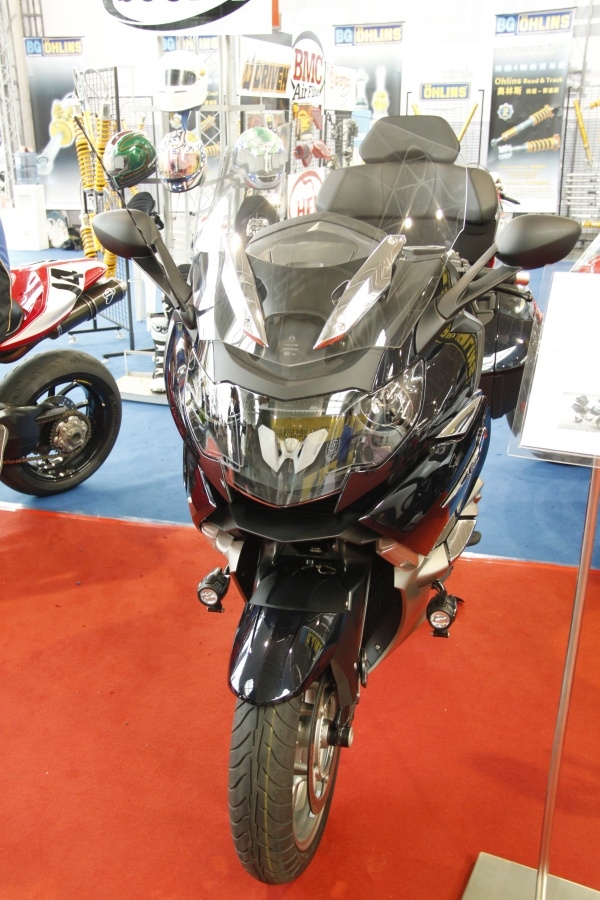 two thousand and eleven，Modified vehicle，