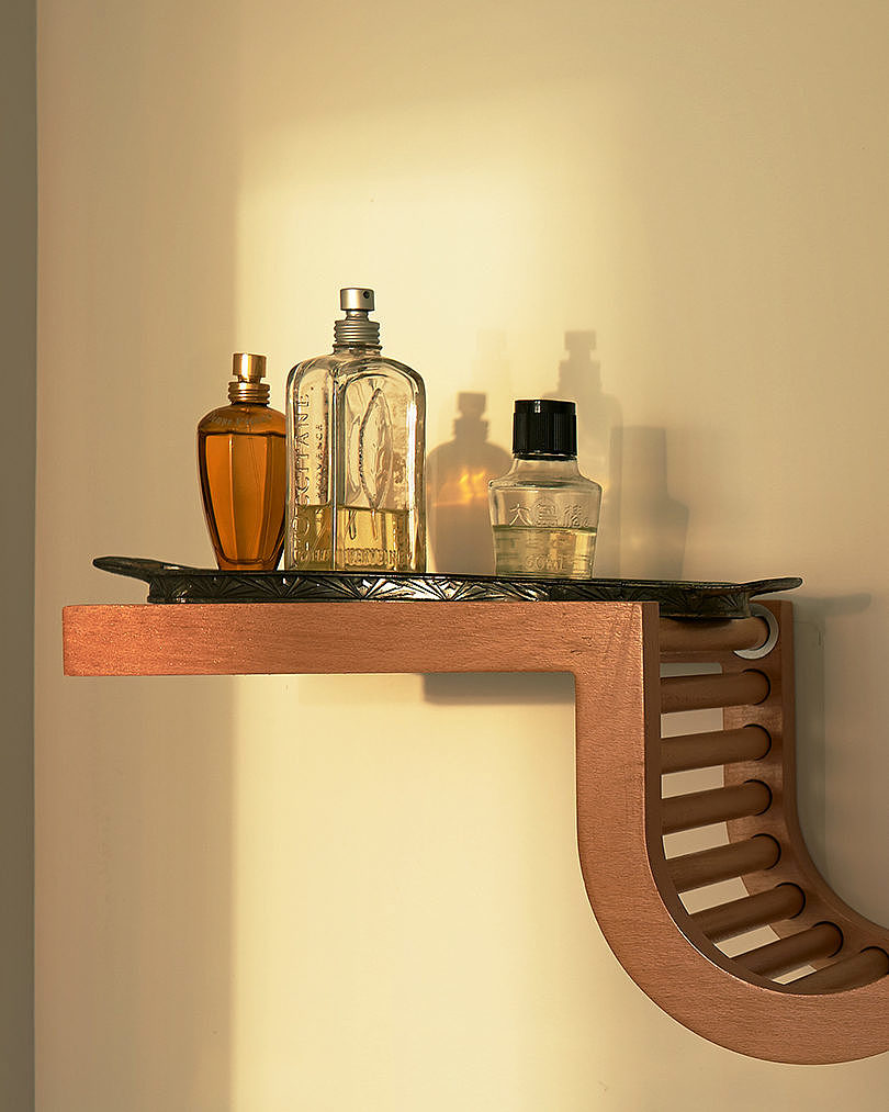 The Wave Shelf，bookshelf，woodiness，