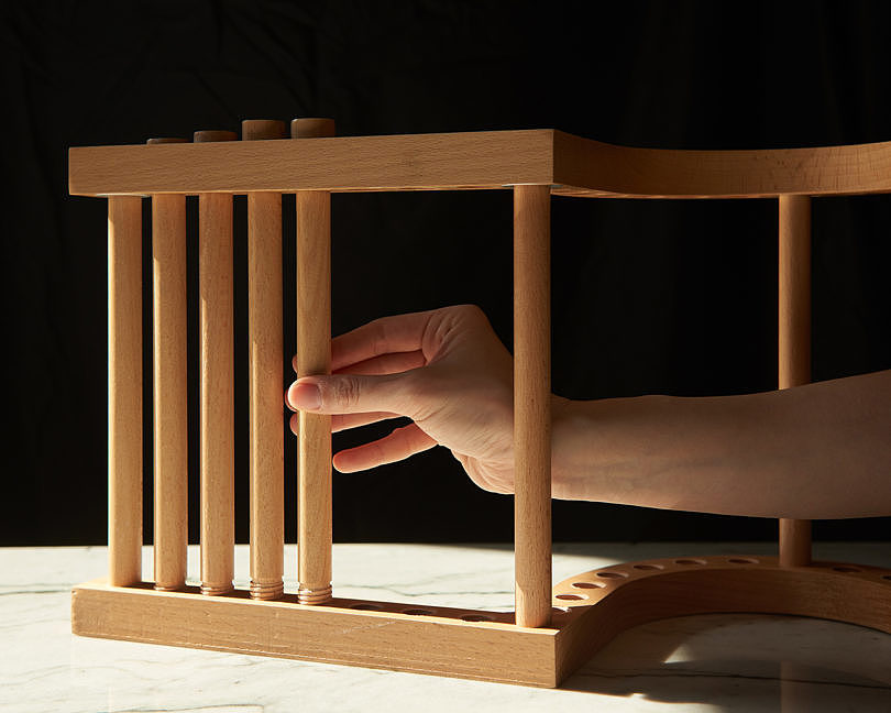 The Wave Shelf，bookshelf，woodiness，