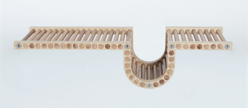 The Wave Shelf，bookshelf，woodiness，